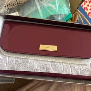 Kate Spade Kenzie Wallet with Gold Accent